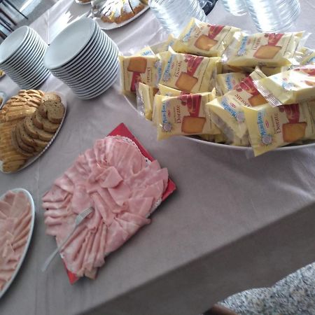 Hotel Meeting Bellaria-Igea Marina Ngoại thất bức ảnh