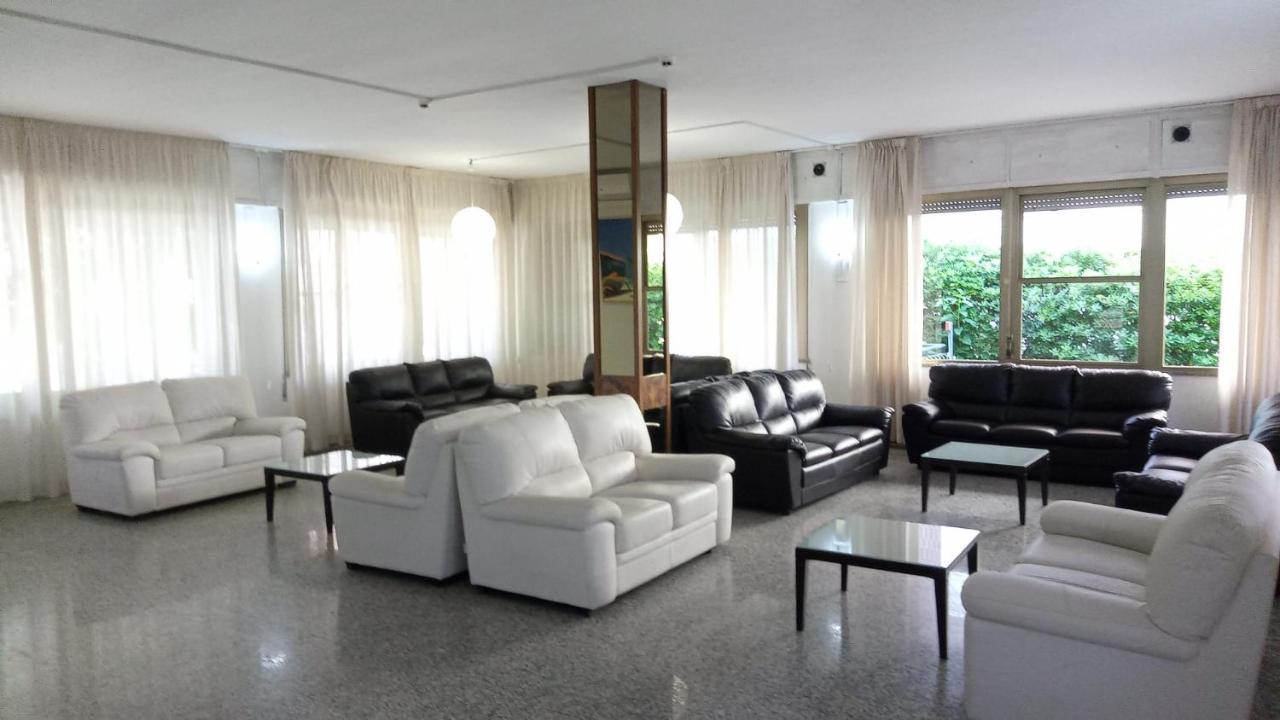 Hotel Meeting Bellaria-Igea Marina Ngoại thất bức ảnh